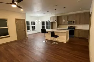 1401 Marshall St, Greenville, TX 75401 - Photo 4