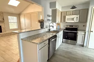 500 Anice Ln, Euless, TX 76039 - Photo 10