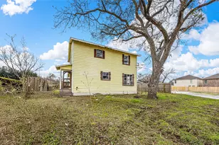 2708 S 2nd St, Waco, TX 76706 - Photo 36