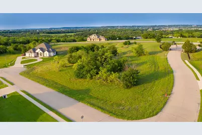 3108 Sanctuary Drive, Grand Prairie, TX 75104 - Photo 2