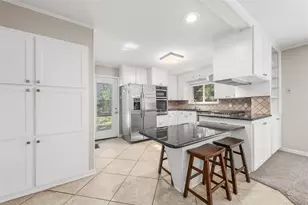 6316 Summit Ridge, Waco, TX 76710 - Photo 8