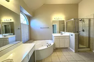 5287 W Cove Way, Grand Prairie, TX 75052 - Photo 14