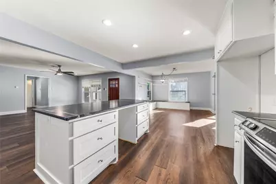 4007 Austin Avenue, Waco, TX 76710 - Photo 8