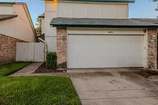 2805 Southern Cross Dr, Garland, TX 75044 - Photo 2