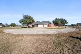 14617 Meadowland Cir, Newark, TX 76071 - Photo 38