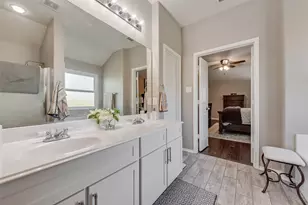 221 Wenrick Dr, Roanoke, TX 76262 - Photo 22