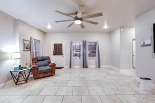 3233 Washington St, Greenville, TX 75401 - Photo 8