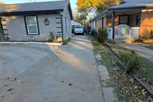 4605 Cole St, Fort Worth, TX 76115 - Photo 2