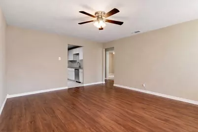 3002 Elm Park, Richland Hills, TX 76118 - Photo 6