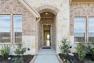 3838 Foot Hills Dr, Midlothian, TX 76065 - Photo 4