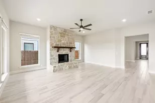 3838 Foot Hills Dr, Midlothian, TX 76065 - Photo 6