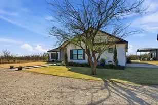 136 Mistletoe Rdg, Lawn, TX 79530 - Photo 4