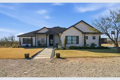 136 Mistletoe Lane, Lawn, TX 79530 - Photo 2