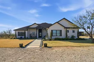 136 Mistletoe Rdg, Lawn, TX 79530 - Photo 2
