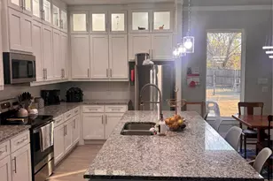 213 Sperry Ln, Red Oak, TX 75154 - Photo 4