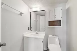 4231 Phoenix, Carrollton, TX 75010 - Photo 10