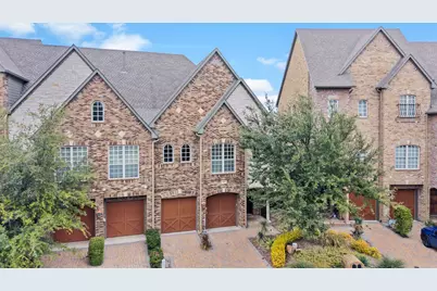 571 Rockingham Drive, Irving, TX 75063 - Photo 2