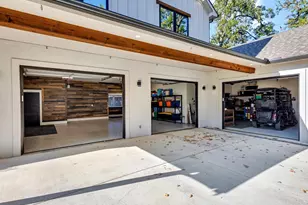 102 Shadywood Pl, Enchanted Oaks, TX 75156 - Photo 4