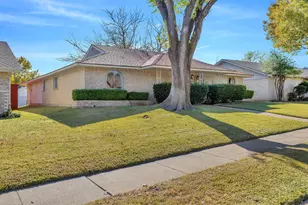 3210 Russwood Ln, Garland, TX 75044 - Photo 2