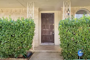 3210 Russwood Ln, Garland, TX 75044 - Photo 4