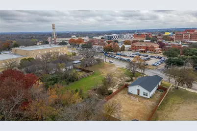 1959 E Ann Arbor Avenue, Dallas, TX 75216 - Photo 4