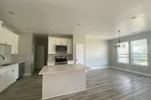 9101 Shipman St, Rowlett, TX 75088 - Photo 2