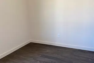 124 Bridlewood Ln, Bridgeport, TX 76426 - Photo 4