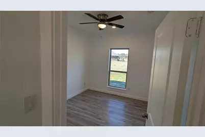 117 Brittons Lane, Runaway Bay, TX 76426 - Photo 8