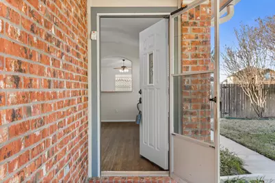 10148 Barton Creek Drive, Waco, TX 76708 - Photo 6