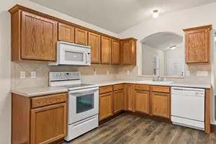 10148 Barton Creek Dr, Waco, TX 76708 - Photo 12