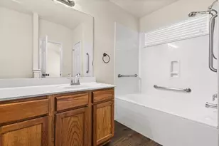 10148 Barton Creek Dr, Waco, TX 76708 - Photo 14