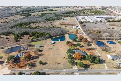 801 Westshore Drive, Saint Paul, TX 75098 - Photo 2