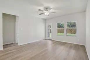 716 Leavenworth Dr, Princeton, TX 75071 - Photo 16