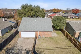 2902 Lancer Ln, Garland, TX 75044 - Photo 30