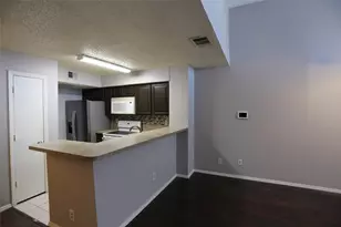 3406 Country Club Dr W, Irving, TX 75038 - Photo 6