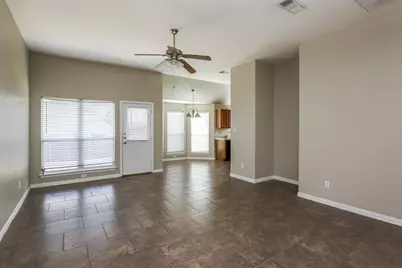125 Currie Court, Crowley, TX 76036 - Photo 2