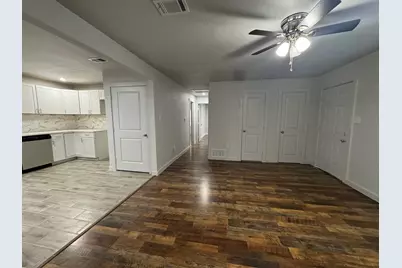 309 Hillcrest Street, Mansfield, TX 76063 - Photo 4