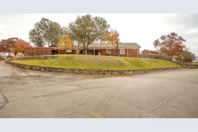 205 W Ridge Road, Weatherford, TX 76086 - Photo 2