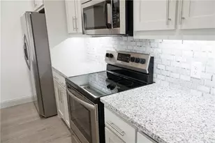 424 E Nelson St, Denison, TX 75021 - Photo 4