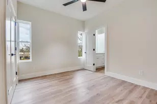 420 Sparks St, Dallas, TX 75203 - Photo 6