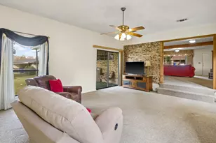 605 Campbell, Linden, TX 75563 - Photo 20