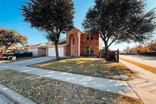 1400 Mountain Air Trail, Fort Worth, TX 76131 - Photo 2