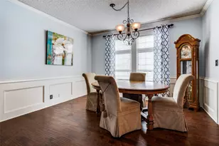 1030 N Meadow Ct, Lewisville, TX 75077 - Photo 6