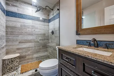 1030 N Meadow Court, Lewisville, TX 75077 - Photo 18