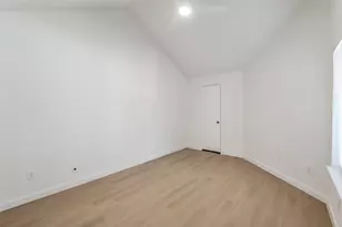 5550 Spring Valley Rd, Dallas, TX 75254 - Photo 10