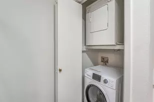 5550 Spring Valley Rd, Dallas, TX 75254 - Photo 12