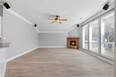 5867 Grayco Drive, Grand Prairie, TX 75052 - Photo 16