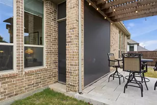 4109 Hawthorn Dr, Aubrey, TX 76227 - Photo 10