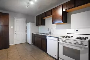 2211 Wilbur St, Dallas, TX 75224 - Photo 8