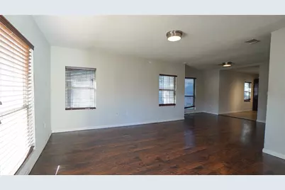 2211 Wilbur Street, Dallas, TX 75224 - Photo 4